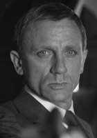 Daniel Craig