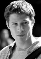 Zach_Gilford