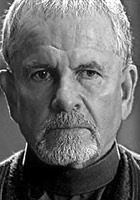 Ian Holm