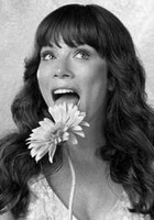 Anna Friel