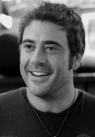 Jeffrey_Dean_Morgan