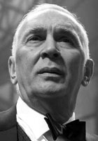 Frank Langella