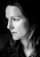 Laura Linney
