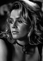 Elisabeth Shue