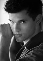 Taylor Lautner